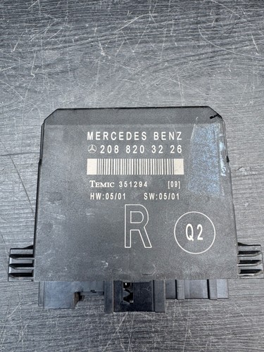 Mercedes clk w208 right - right, side