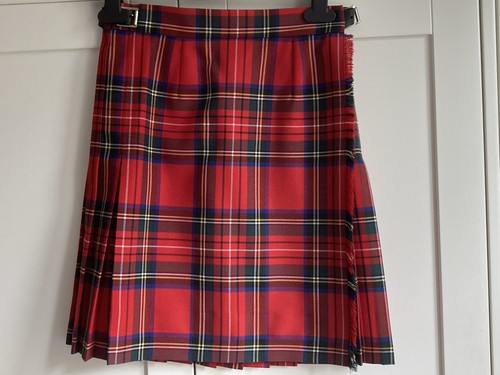 Ladies red tartan kilt size - red,