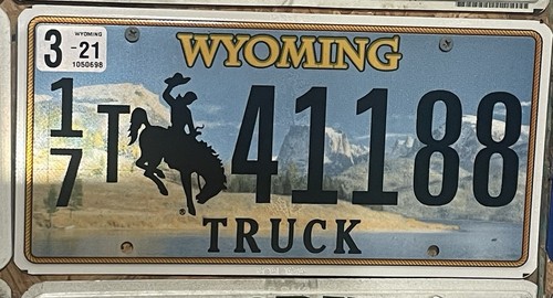 Wyoming license plate truck - wyoming,