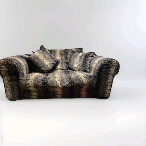 Michael tyler jacarandra small - tyler,