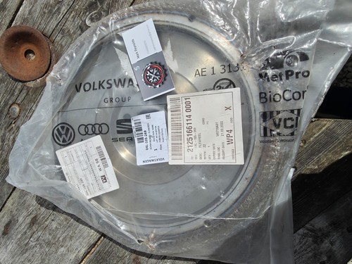 Genuine volkswagen passat - volkswagen,