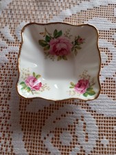 Royal Albert American Beauty