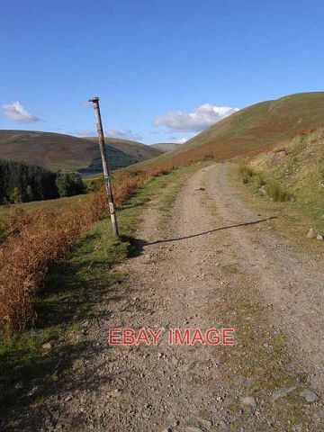 Photo old road sign - old, above