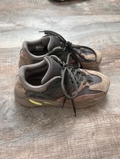 ADIDAS YEEZY BOOST 700 V2 - MAUVE - UK 5.5