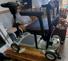 MONARCH AIR    Lightweight