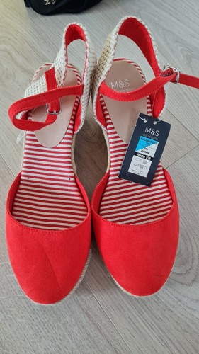 Pair ladies shoes u - pair,