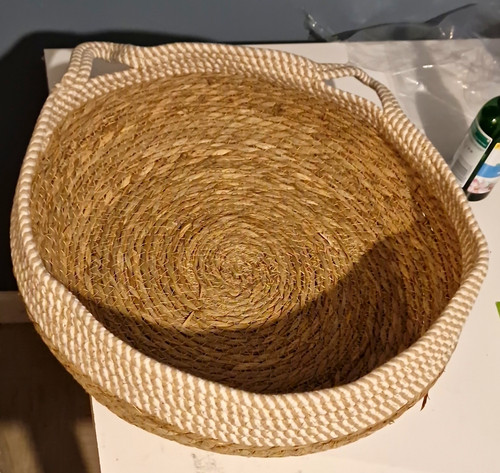 Woven round seagrass - woven,