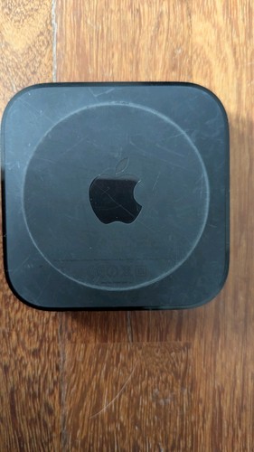 Black apple 2nd 3rd - 2nd,
