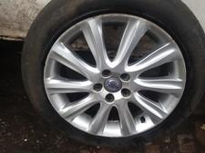 VOLVO V40 MANNAN 7J X 17 H2