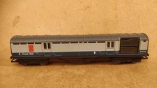 Hornby Operating Mail Coach - 00 Gauge Intercity Royal Mail TPO