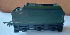 TRIANG 00 R30/31 TENDER