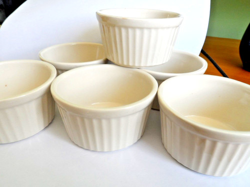 Six ceramic small souffle