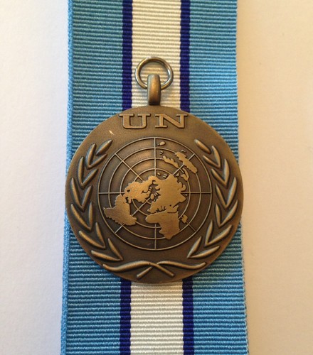 Cyprus full size medal - full,