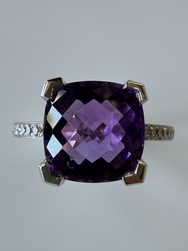 18ct gold amethyst - and, diamond