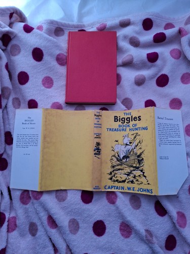 Captain johns the biggles - w,