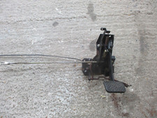 BMW E30  M20  320-325  PEDALS   AUTOMATIC CAR
