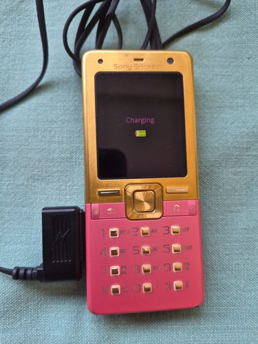 Sony ericsson t650i - pink, &