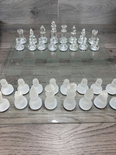 Glass chess set - set, clear