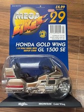 Maisto Honda Goldwing Motorbike/ Motorcycle Die Cast Model  1:18 Scale