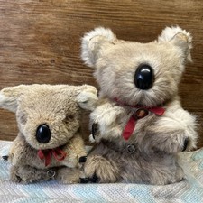 Vintage Australian wind up