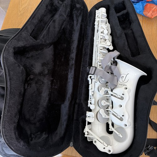 Vibrato white plastic alto - vibrato,
