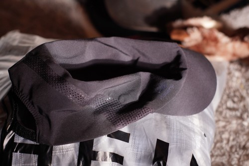 Kalenji black lightweight cap