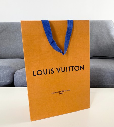 Authentic louis vuitton - lv,