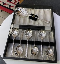 VTG YEOMAN SILVER PLATE EPNS