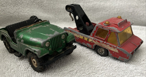 Corgi jeep and breakdown - jeep,