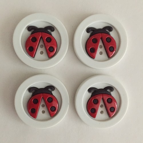 Ladybird buttons 28mm wide