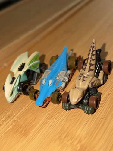 Hot wheels veloci - hot, veloci-racer