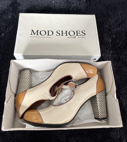 Ladies retro bar shoes in - retro,