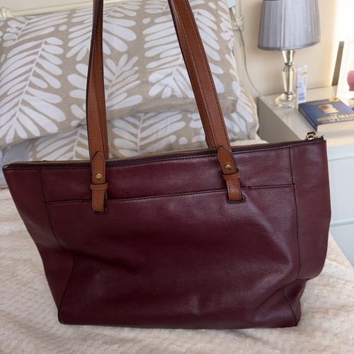 Fossil burgundy grain - fossil,