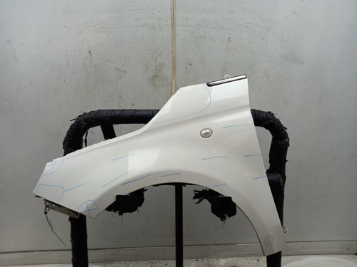 Fiat 500 left front - left,