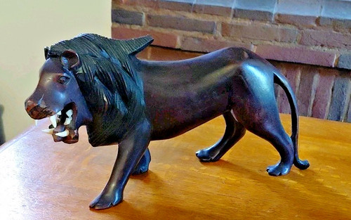Vintage wooden african - wooden,