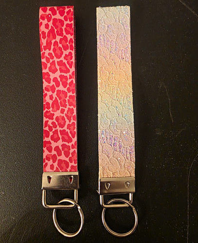 Women glitter key chain - women's,