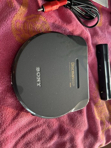 Mint sony 777 walkman - d-777,