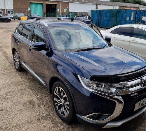 Aluminium roof rack cross bars - roof,