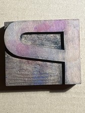 Letterpress P  8 X7 X2 Cm