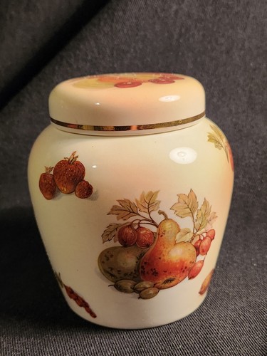 Fabulous vintage royal - vintage,