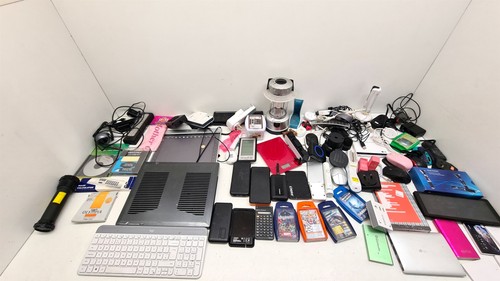 Job lot untested - powerbanks, pc