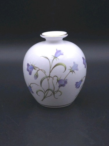 Spode campanula bulbous vase - campanula,