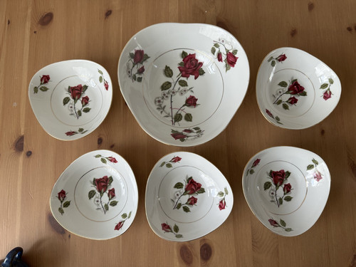 Chodziez rose floral pattern - rose,
