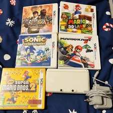 Nintendo 3DS Ice White + 5