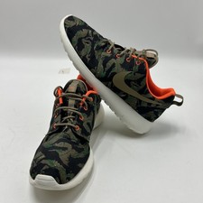 Nike Roshe Run Tiger Camo