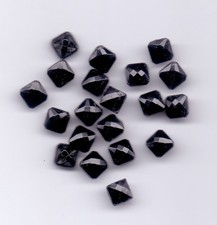 20 diminutive glass vintage