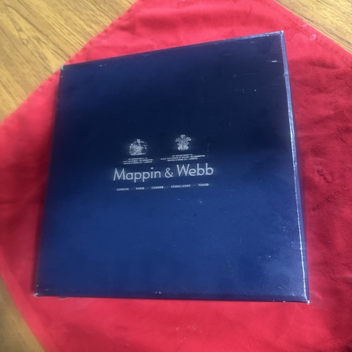 Empty mappin and webb - empty,