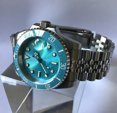 Teal blue sunburst dial - teal,