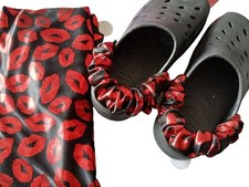 Set of Two Red Foil Lips Shoe