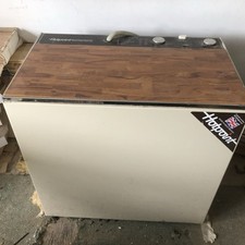 Vintage / Retro Hotpoint   Twin Tub Washing Machine.